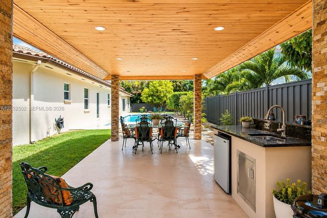 5751 SW 59th PL 5751, South Miami, FL 33143