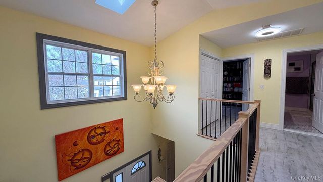 110 Willow Wood Drive, Oakdale, NY 11769