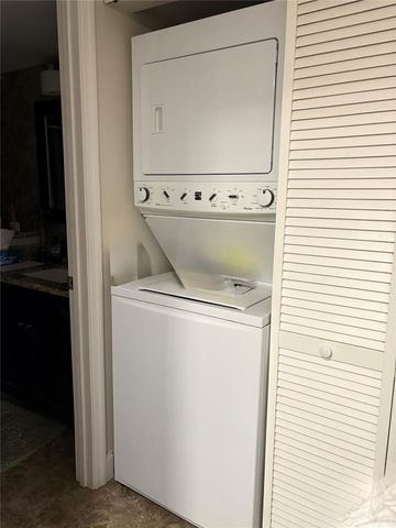 5926 Coral Lake Drive 302, Margate, FL 33063