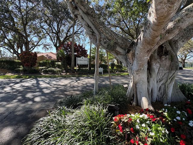 5926 Coral Lake Drive 302, Margate, FL 33063