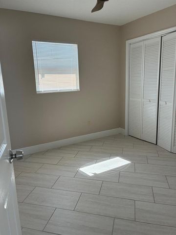 1409 WISHING WELL WAY, Tampa, FL 33619