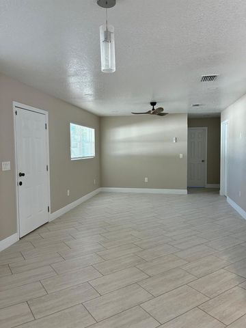 1409 WISHING WELL WAY, Tampa, FL 33619