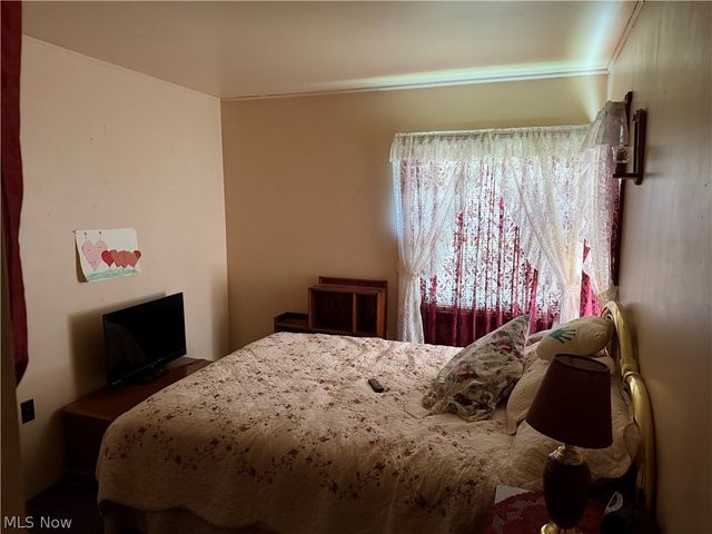 109 Orton Drive, Akron, OH 44319