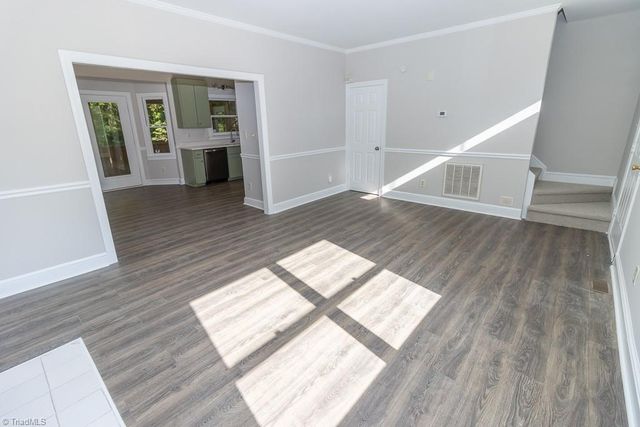 19 Gatehouse Lane, Greensboro, NC 27407