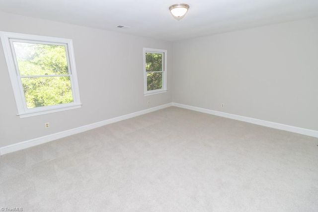 19 Gatehouse Lane, Greensboro, NC 27407