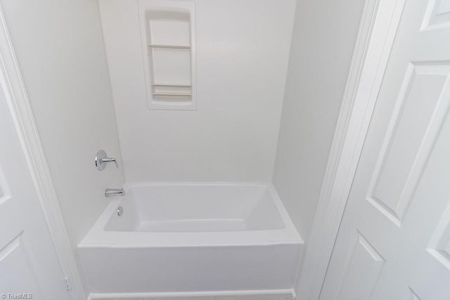 19 Gatehouse Lane, Greensboro, NC 27407