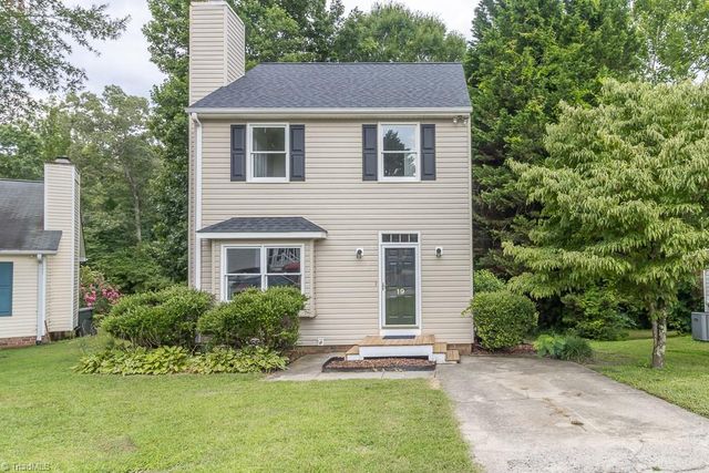 19 Gatehouse Lane, Greensboro, NC 27407