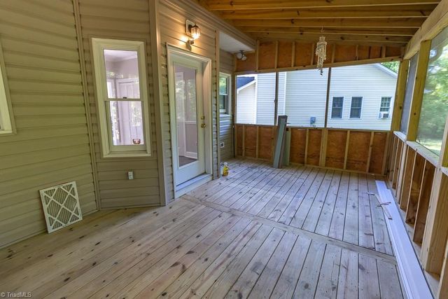 19 Gatehouse Lane, Greensboro, NC 27407