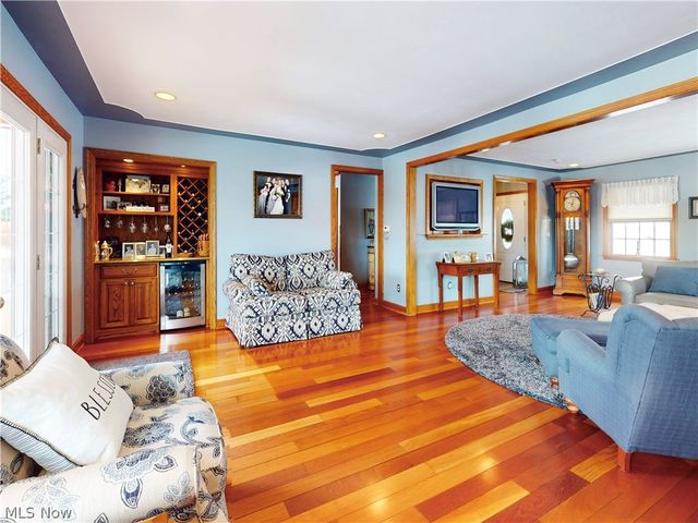 4804 White Oaks Drive, Steubenville, OH 43953