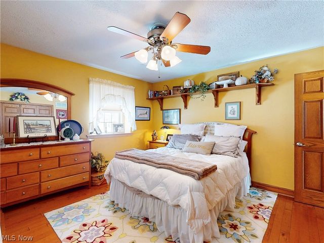 4804 White Oaks Drive, Steubenville, OH 43953