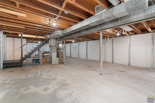 1530 SW Wayne AVE, Topeka, KS 66604