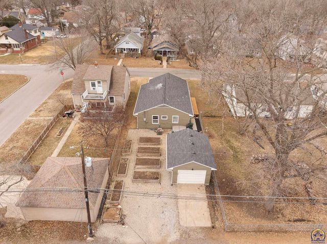 1530 SW Wayne AVE, Topeka, KS 66604