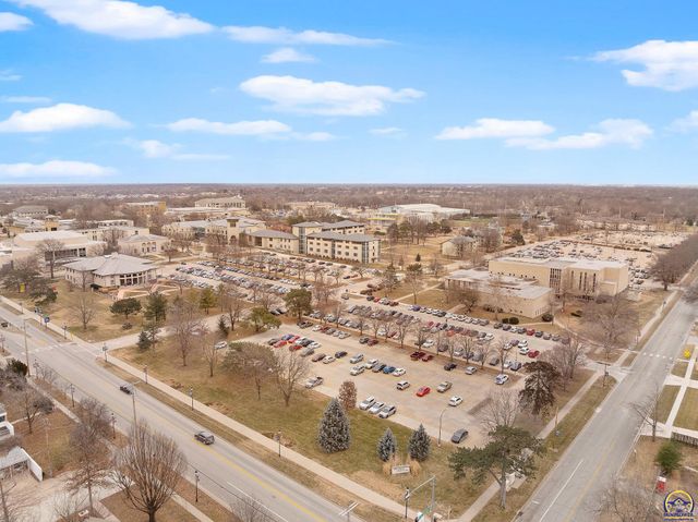 1530 SW Wayne AVE, Topeka, KS 66604