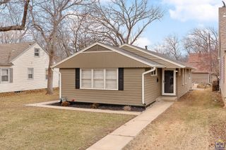 1530 SW Wayne AVE, Topeka, KS 66604