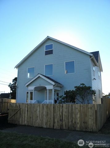 307 N E Street, Aberdeen, WA 98520