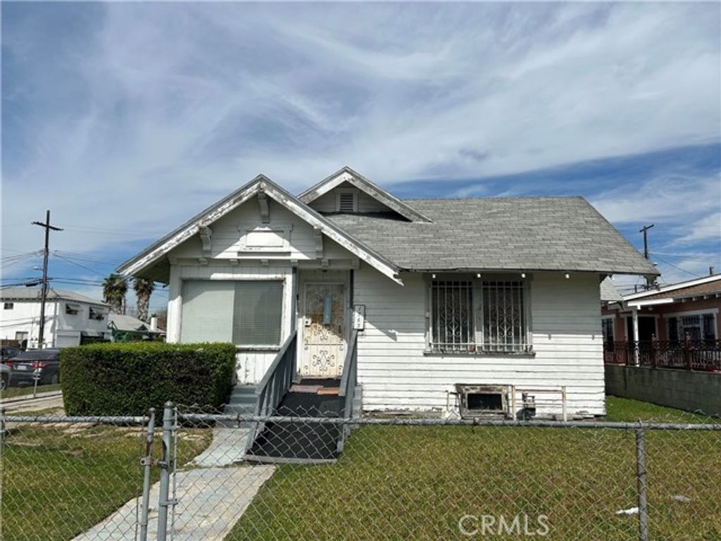 1763 W. 45th St Los Angeles, West Los Angeles (los Angeles), CA 90062