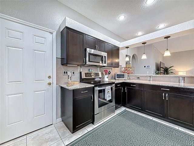 8630 SWEET MAGNOLIA PLACE, Seminole, FL 33777