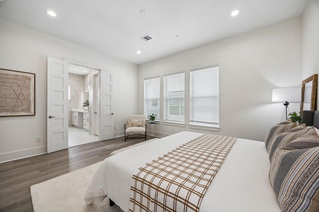 1618 Ojeman Road A, Houston, TX 77055