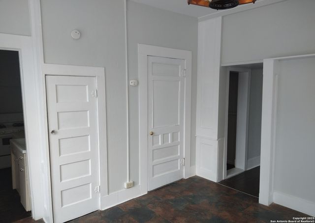 822 E Carson St Apt 4, San Antonio, TX 78208