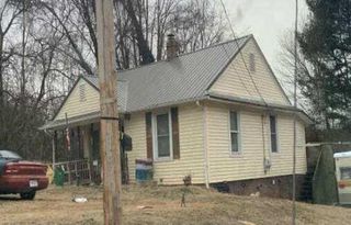 37 6Th ST, Fieldale, VA 24089