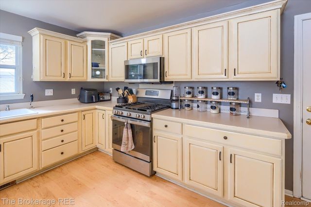 3394 Baltour Drive, Richfield Township, MI 48423