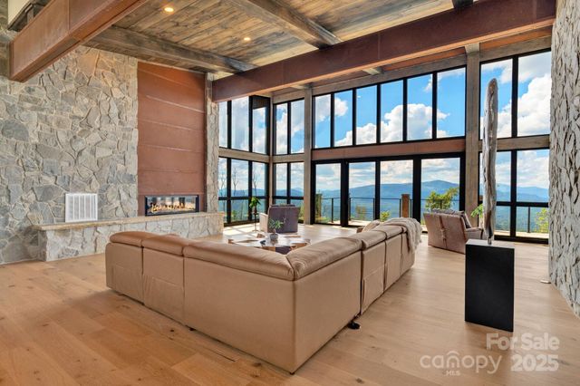 294 Silver Eagle Trail, Banner Elk, NC 28604