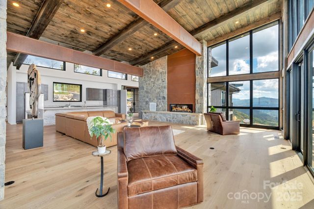 294 Silver Eagle Trail, Banner Elk, NC 28604