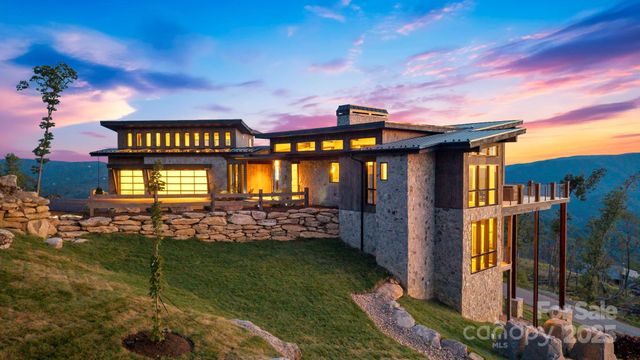 294 Silver Eagle Trail, Banner Elk, NC 28604