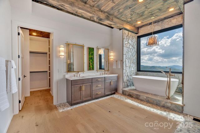 294 Silver Eagle Trail, Banner Elk, NC 28604