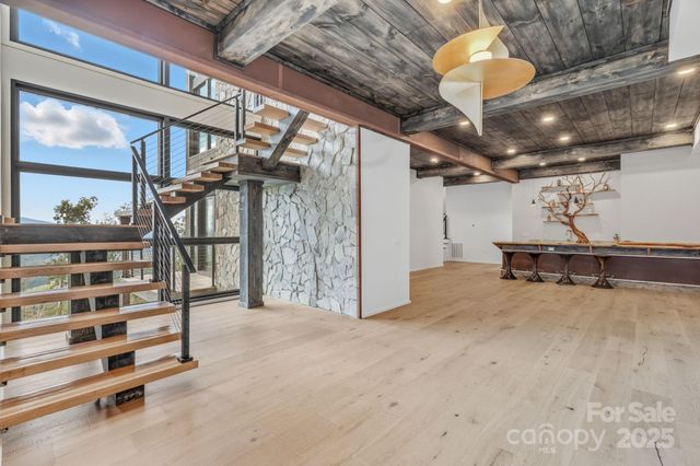 294 Silver Eagle Trail, Banner Elk, NC 28604