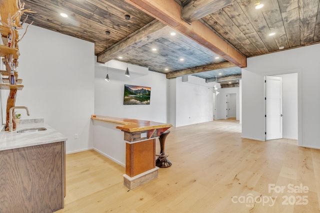 294 Silver Eagle Trail, Banner Elk, NC 28604