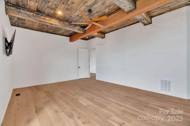 294 Silver Eagle Trail, Banner Elk, NC 28604