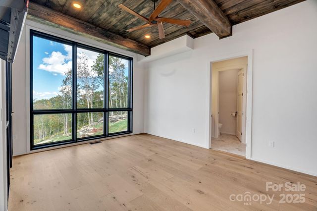 294 Silver Eagle Trail, Banner Elk, NC 28604