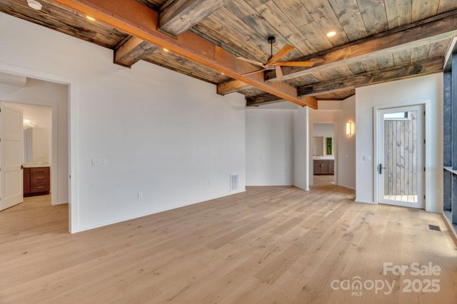 294 Silver Eagle Trail, Banner Elk, NC 28604