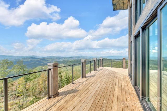 294 Silver Eagle Trail, Banner Elk, NC 28604