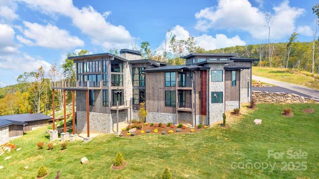 294 Silver Eagle Trail, Banner Elk, NC 28604