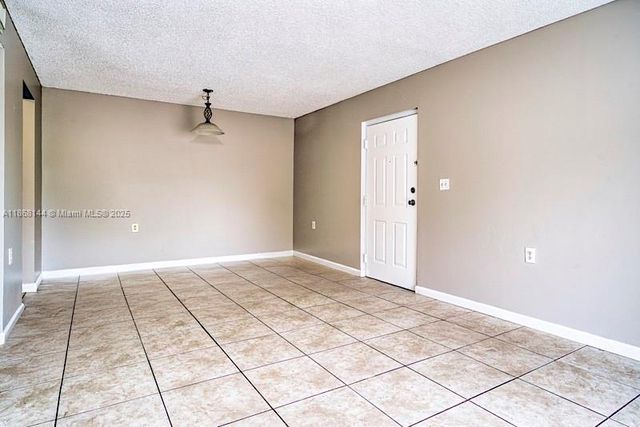 1139 Lake Terry Dr M, West Palm Beach, FL 33411