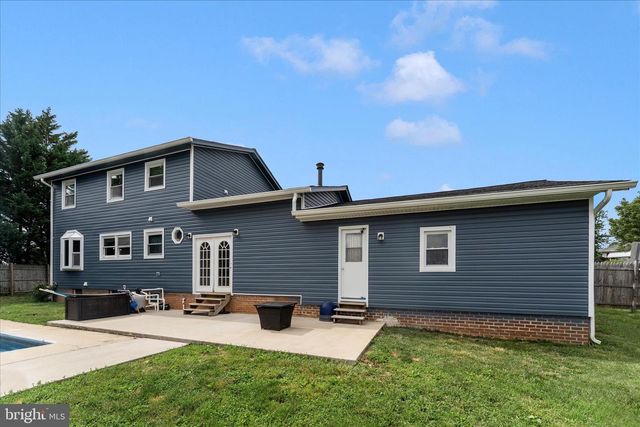 301 LANAFIELD DR, Boonsboro, MD 21713