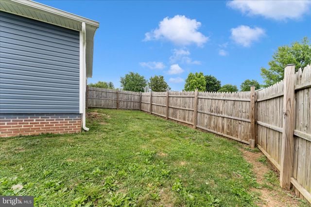 301 LANAFIELD DR, Boonsboro, MD 21713