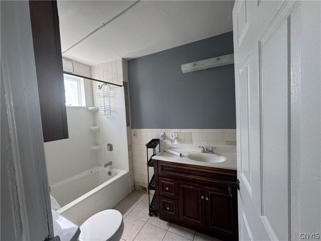 213 Freeman Avenue, Geddes, NY 13209