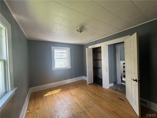 213 Freeman Avenue, Geddes, NY 13209