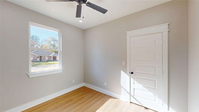 307 S Langham Street, Troup, TX 75789