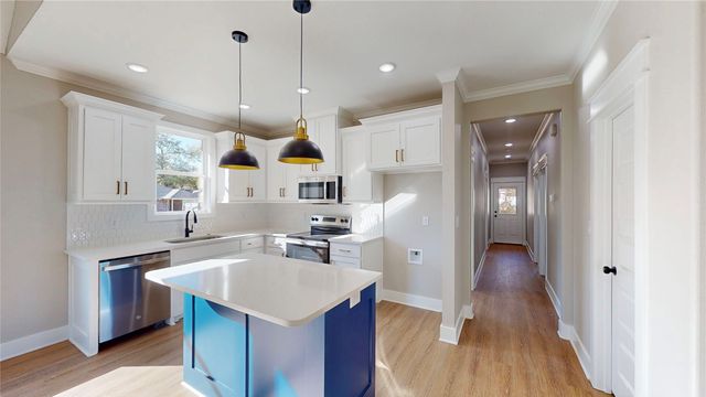 307 S Langham Street, Troup, TX 75789