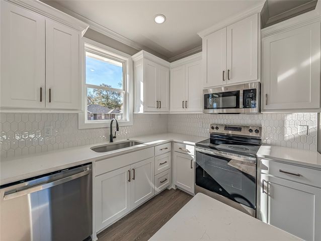 307 S Langham Street, Troup, TX 75789