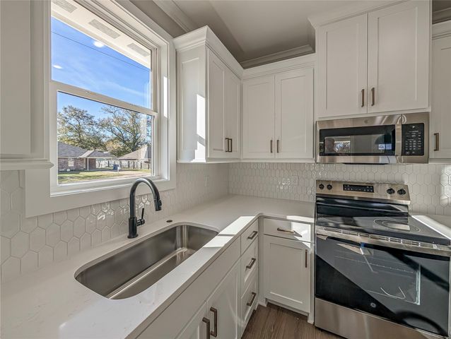 307 S Langham Street, Troup, TX 75789