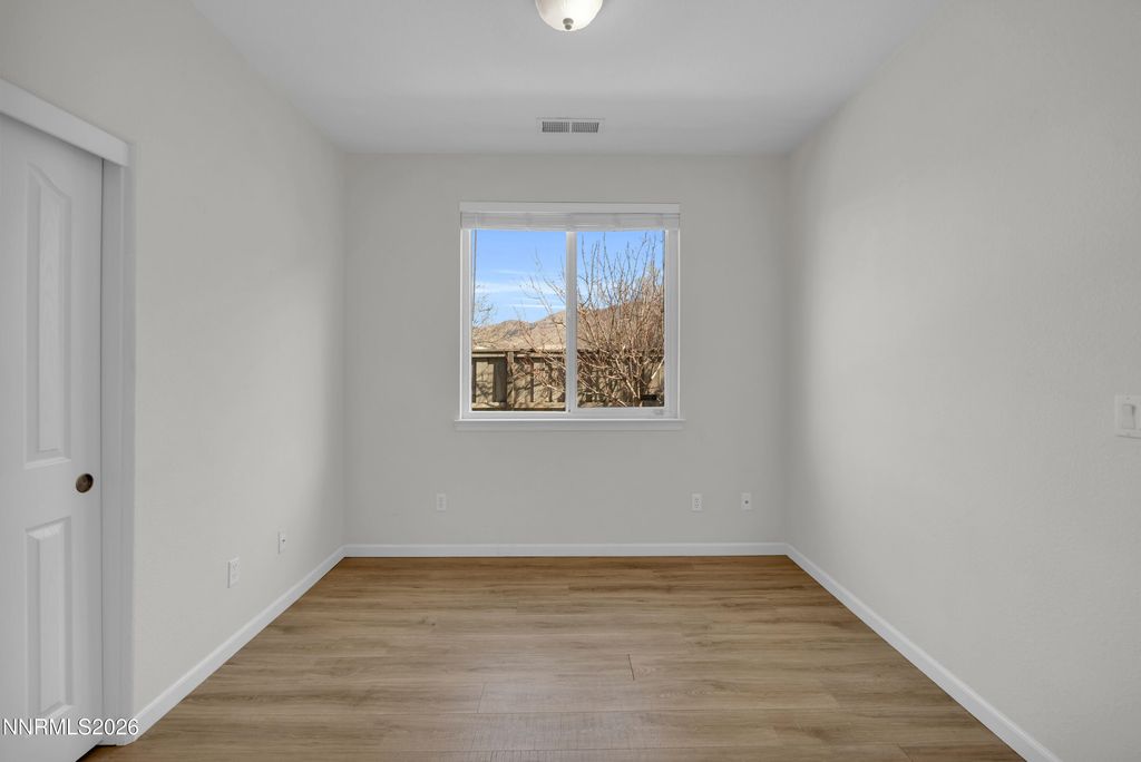 Image 20 of property listing at 531 Martingale Court, Reno, NV 89521