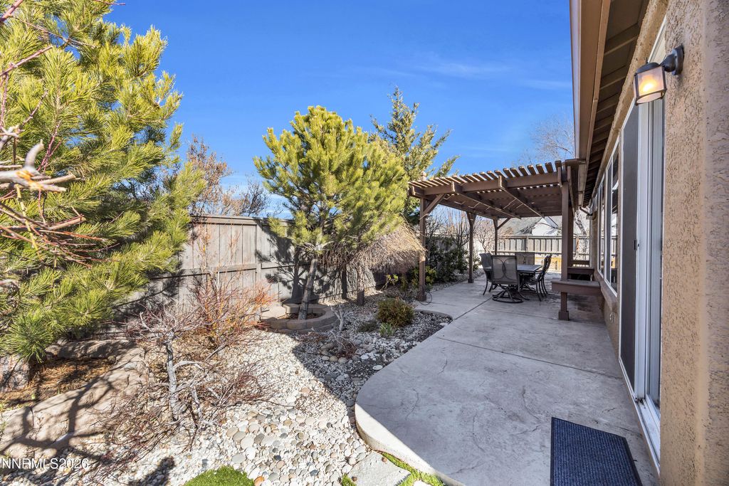 Image 28 of property listing at 531 Martingale Court, Reno, NV 89521