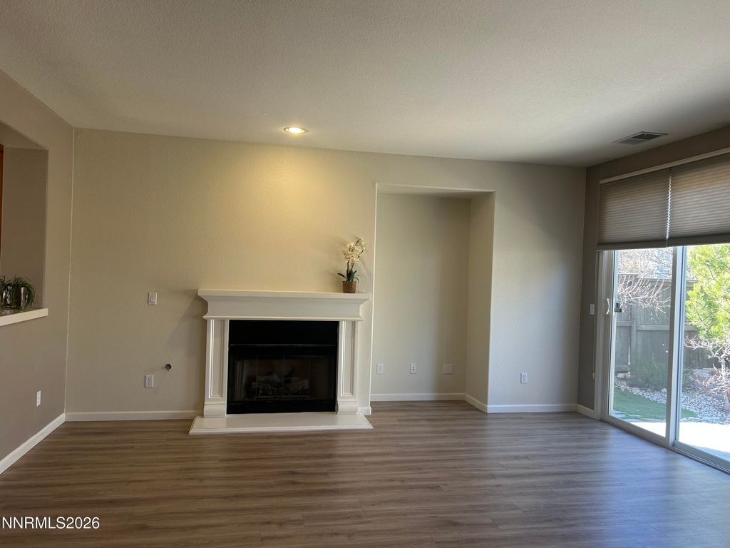 Image 5 of property listing at 531 Martingale Court, Reno, NV 89521