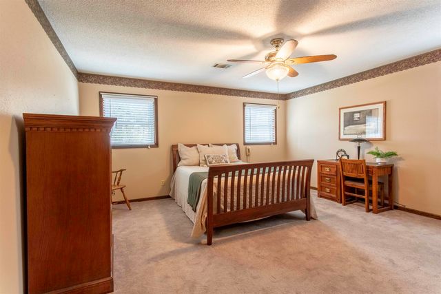 7 Winnebago Drive, Cherokee Village, AR 72529