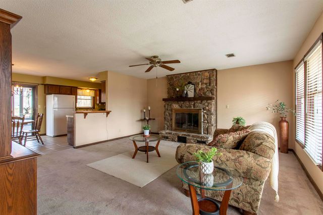 7 Winnebago Drive, Cherokee Village, AR 72529